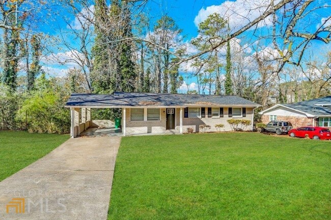 Building Photo - 3465 Tulip Dr