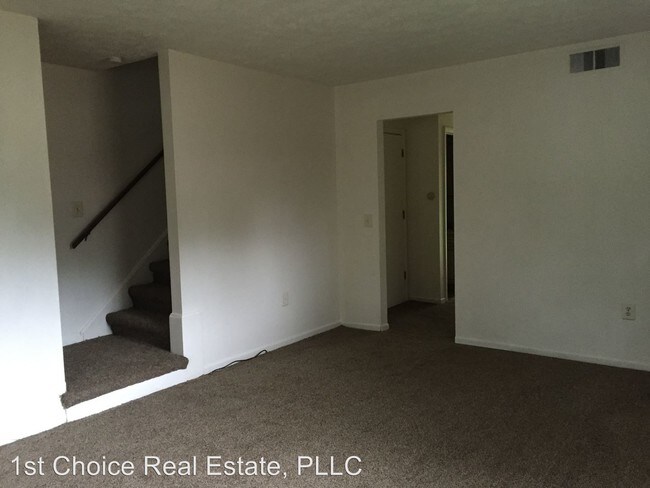 Building Photo - 3 br, 1.5 bath House - 2700 Narraganset Dr