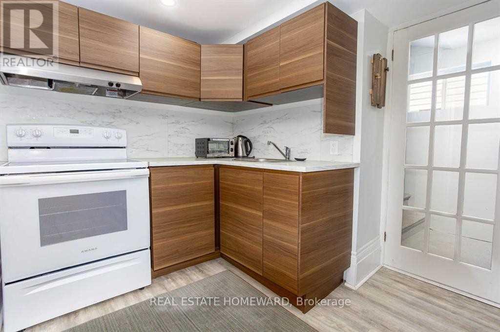 Photo principale - 81 Sweetland Ave