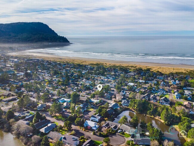 Building Photo - Charming 3-bedroom, 2-bath home in Seaside