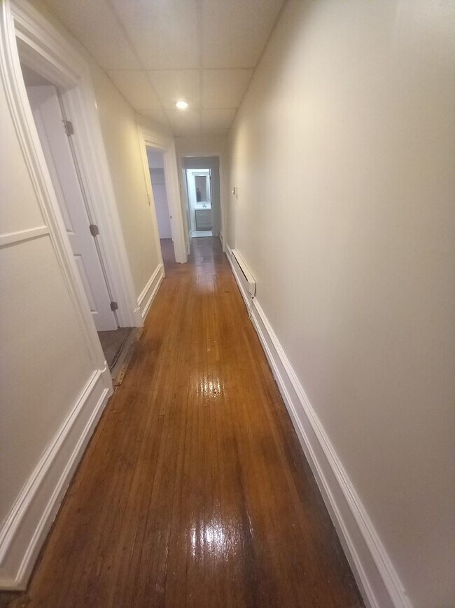 Foto del edificio - 330 N 5th St