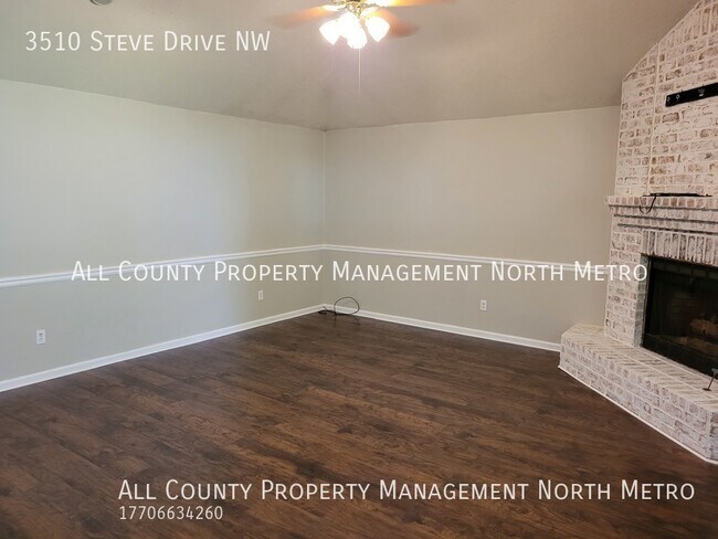 Building Photo - 3510 Steve Drive