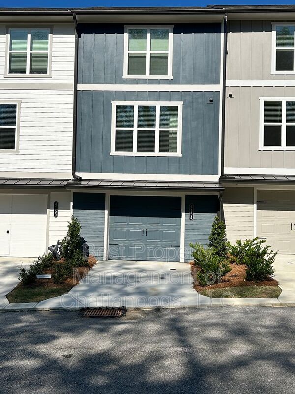 Photo - 4154 Tillie Cir House