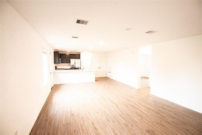 Foto del edificio - 14403 Woodcott Warren Wy