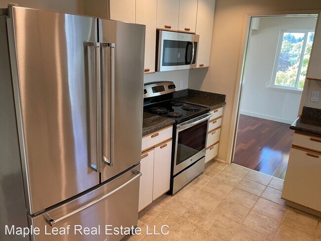Foto del edificio - 3 br, 2 bath House - 4304 NE 70th Street