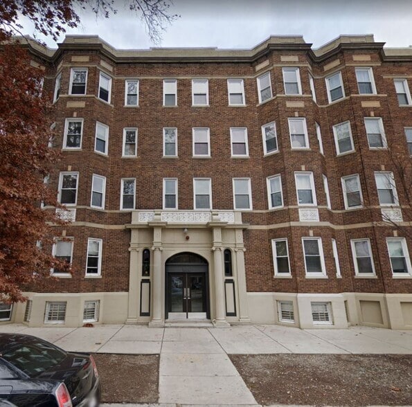 Building Photo - 1193 Commonwealth Ave