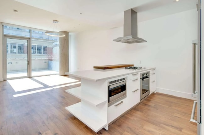 Photo - 1555 Blake St Apartment