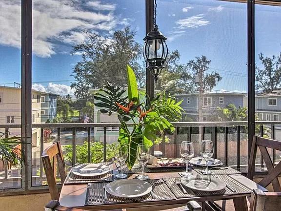 Enclosed lanai - 68-090 Au St