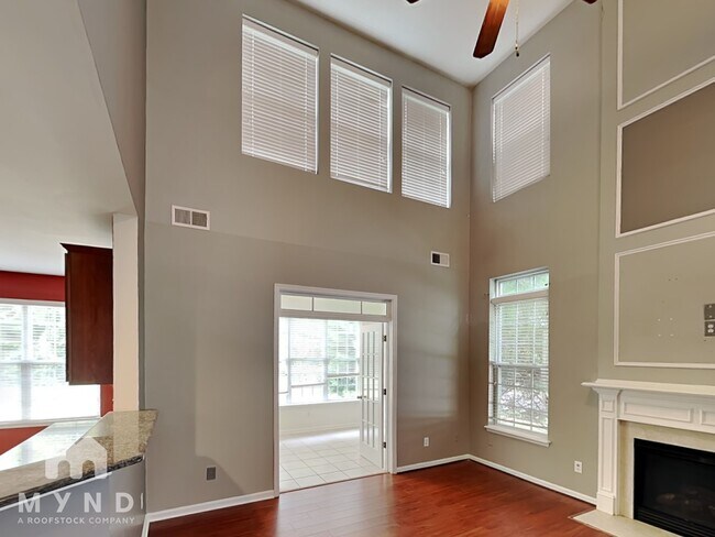 Foto del edificio - 15802 Herring Gull Way