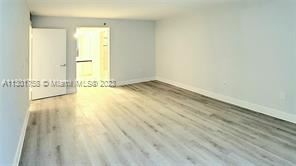 Building Photo - 3 br, 2 bath Condo - Winston Towers