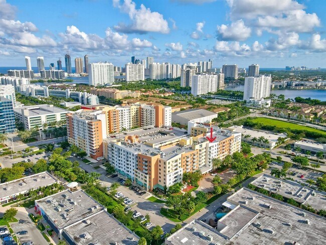 Foto del edificio - 2775 NE 187th St