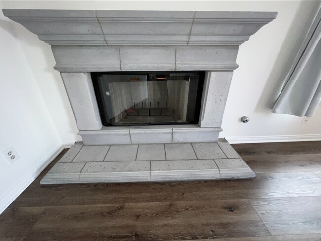 Building Photo - 6030 Camellia Ave