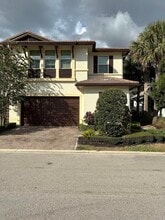 Building Photo - 23008 Clear Echo Dr
