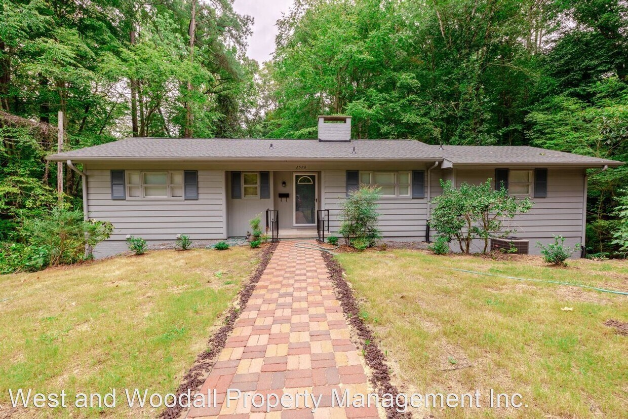 Primary Photo - 4 br, 2.5 bath House - 2528 Perkins Road