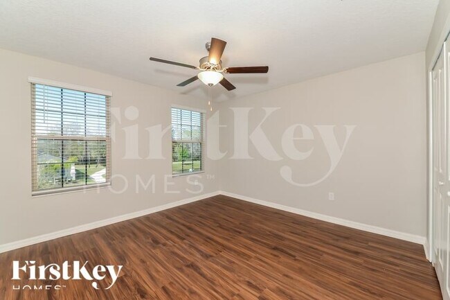 Foto del edificio - 806 Timeless Moss Dr