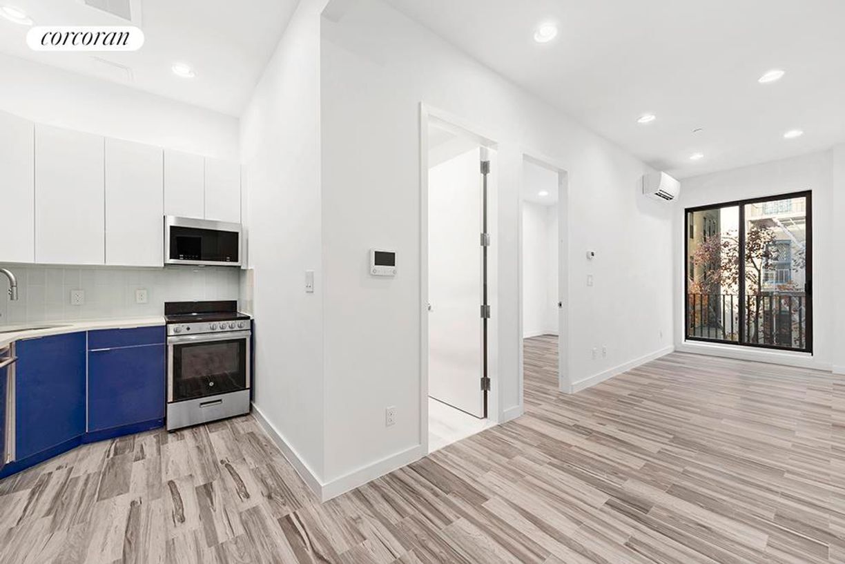 Foto principal - 59 W 128th St