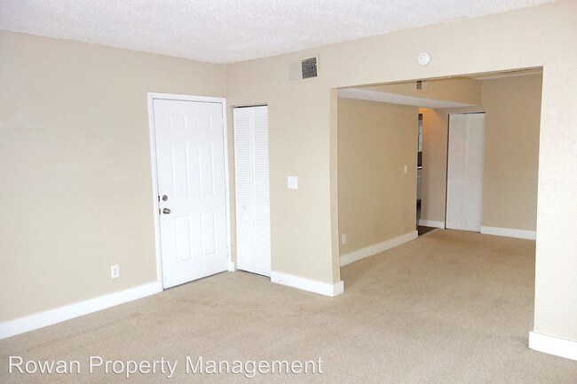 Foto del edificio - 1119 E 28th St
