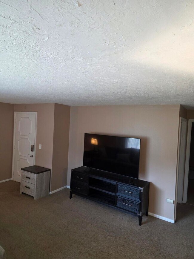 Foto del edificio - 1-Bedroom, 1-Bath