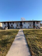 Building Photo - 735 S Stubbs Ave