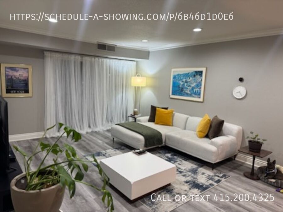 Primary Photo - Stylish Furnished 1 Bed, 1 Bath Condo for ...