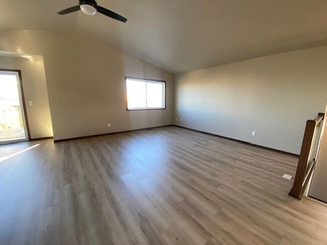 Foto del edificio - Beautiful 4 Bedroom Home - NEWLY Built