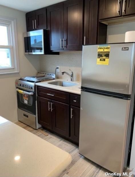 Foto principal - 1343 E St