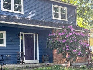 Building Photo - 2803 Tall Oaks Dr