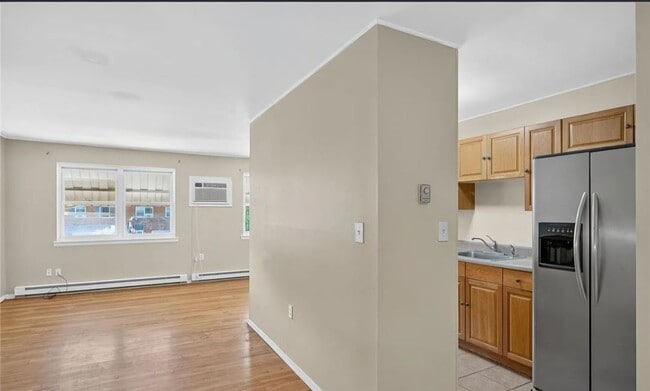 Building Photo - 1831 S Church St