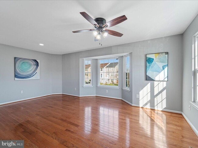 Building Photo - 564 Radford Terrace NE