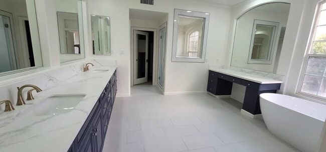 Building Photo - 13278 Luckett Ct