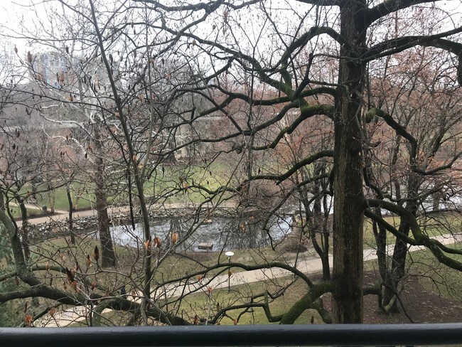 balcony view - 10401 Grosvenor Pl