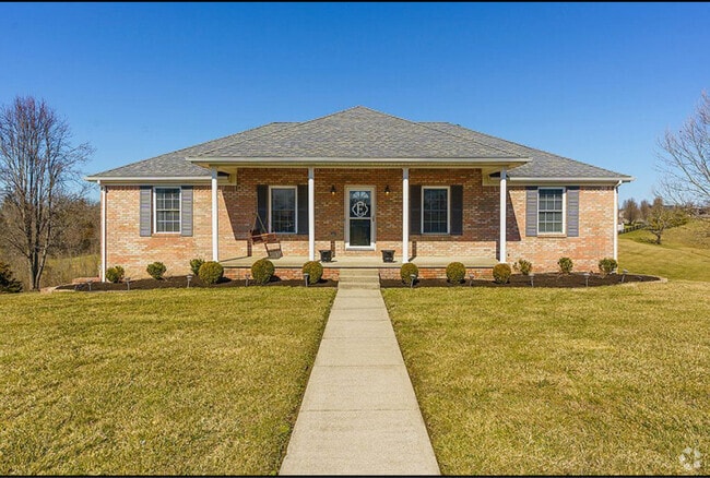 Building Photo - 1020 Echo Valley Dr