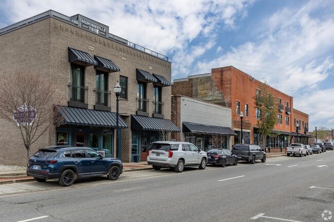 Main Street in McMinnville is home to a variety of boutiques and restaurants.