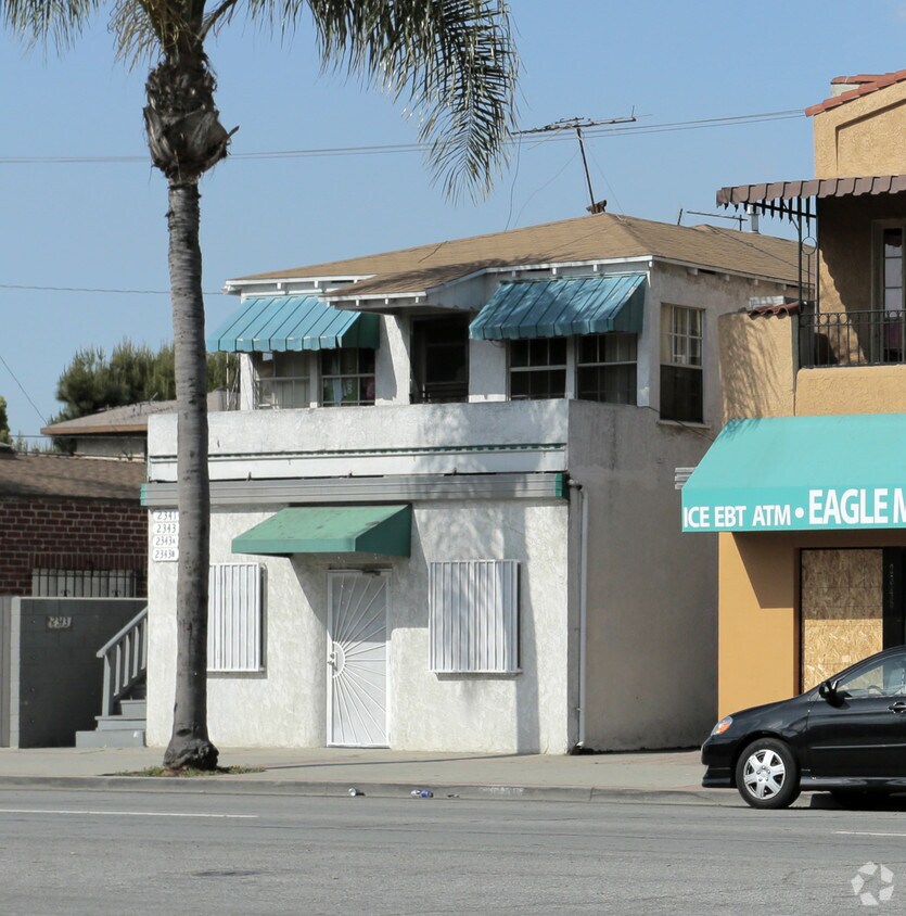 Primary Photo - 2341 Pacific Ave