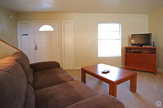Sala de estar - Kingsville Pointe
