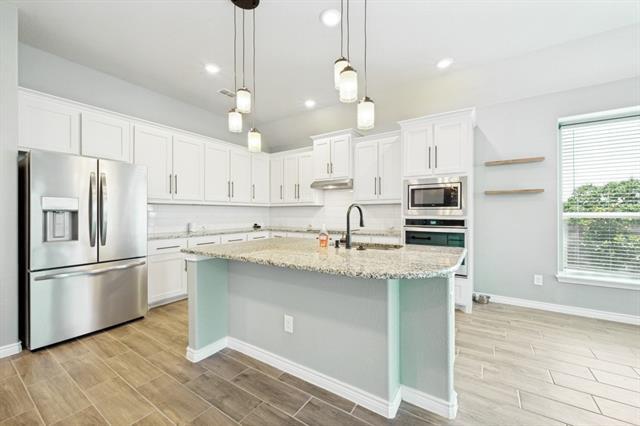 Foto del edificio - 1620 Glade Meadows Dr