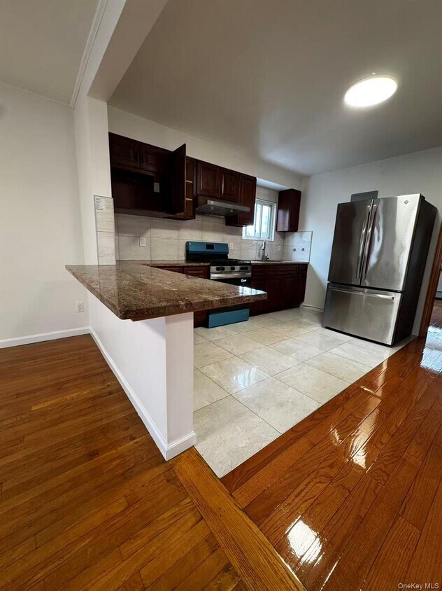 Foto principal - 149-45 19th Ave