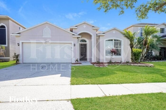 Foto principal - 14879 Hawksmoor Run Cir