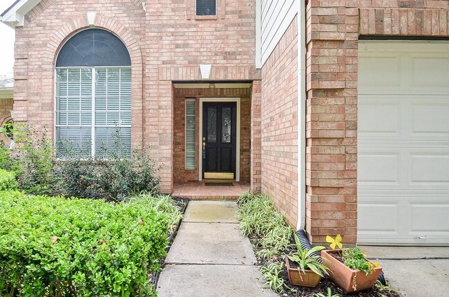 Building Photo - 3747 Heritage Colony Dr