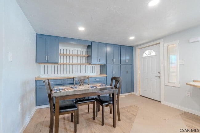 Building Photo - 352 Coon Rdg Rd