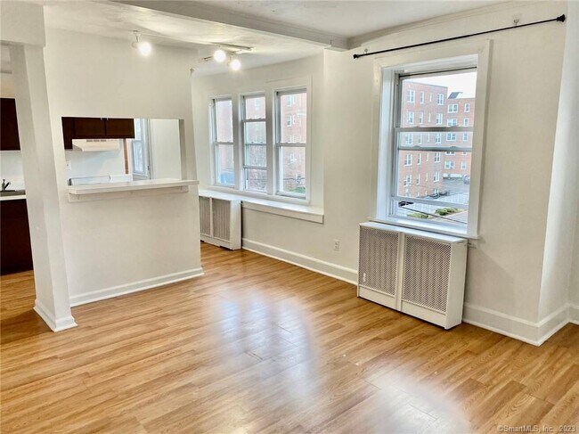 Foto del edificio - 22 Glenbrook Rd