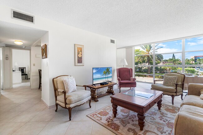Foto del edificio - 2000 Atlantic Shores Blvd