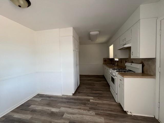 Building Photo - 5226 Belton St