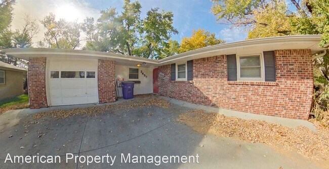 Building Photo - 4 br, 2 bath House - 2453 Vaughn Dr