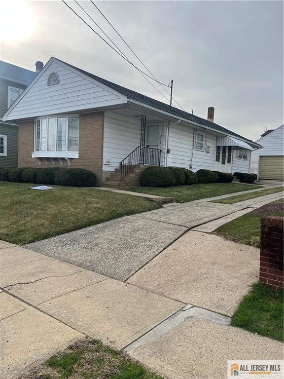 Foto del edificio - 102 Prentice Ave