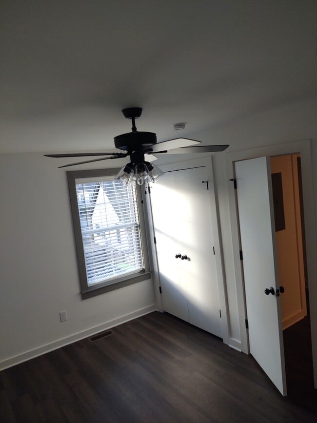 Bedroom 2 - 410 E 21st St