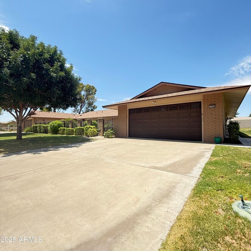 Foto principal - 17606 N 105th Ave