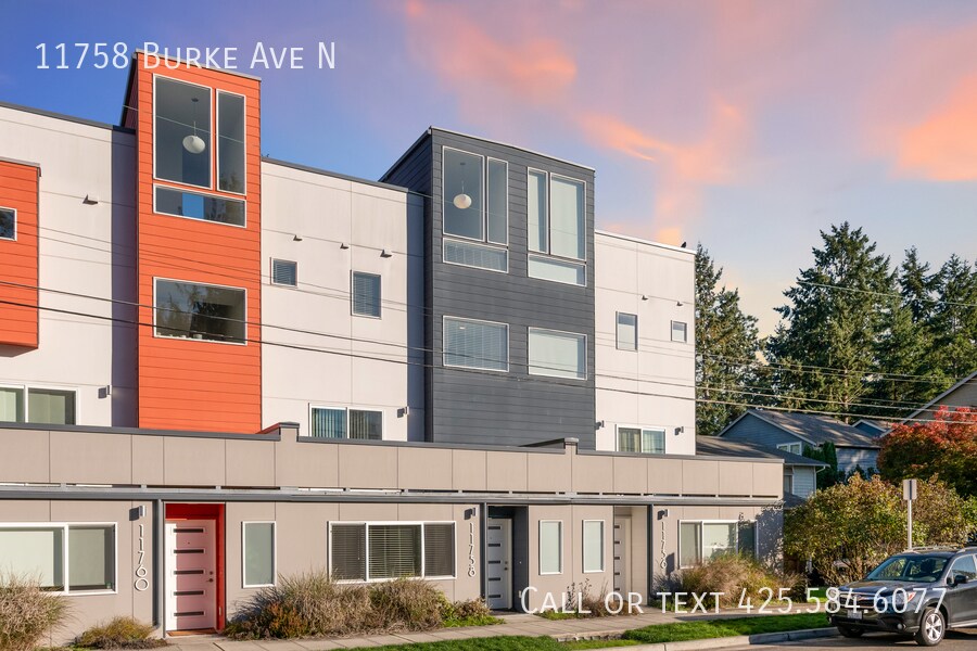 Primary Photo - 11758 Burke Ave N