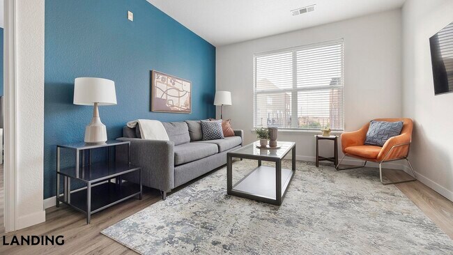 Foto del edificio - 7166 W Custer Ave