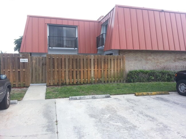 Building Photo - 3358 Meridian D Way